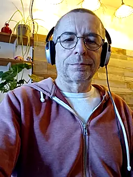 Xavspank2 online show from March 10, 10:42 am