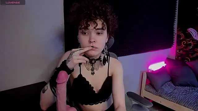 Snapshot of Dizer_clopy chatting on March 13, 3:17 pm Dizer clopy online show from March 13, 3:17 pm