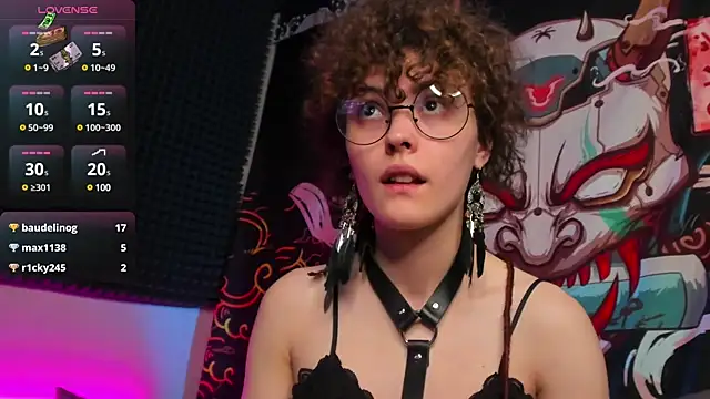 Snapshot of Dizer_clopy chatting on March 20, 6:42 pm Dizer clopy online show from March 20, 6:42 pm