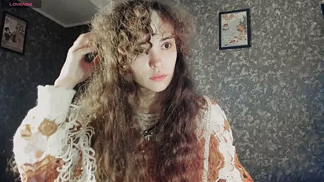 Snapshot of Dizer_clopy chatting on October 31, 3:24 pm Dizer clopy online show from October 31, 3:24 pm