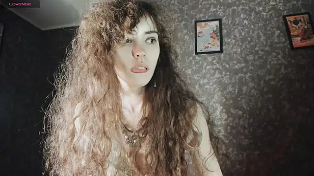 Snapshot of Dizer_clopy chatting on November 8, 3:12 pm Dizer clopy online show from November 8, 3:12 pm