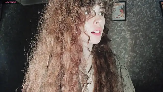 Snapshot of Dizer_clopy chatting on November 14, 8:40 pm Dizer clopy online show from November 14, 8:40 pm