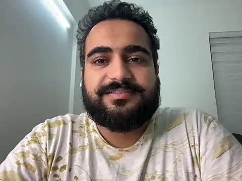 Snapshot of indian_thonger chatting on November 11, 2:50 pm indian thonger online show from November 11, 2:50 pm