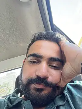 Snapshot of indian_thonger chatting on December 4, 4:44 am indian thonger online show from December 4, 4:44 am