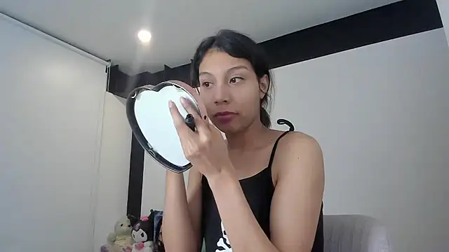 sweet Amy0 online show from February 6, 12:59 am