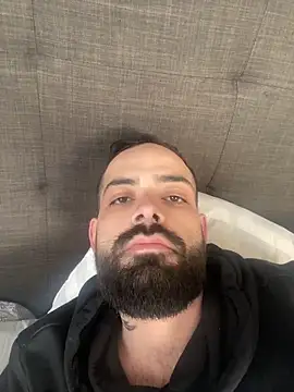 Snapshot of guccititi chatting on October 24, 7:43 pm guccititi online show from October 24, 7:43 pm