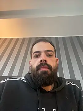 Snapshot of guccititi chatting on November 4, 5:23 pm guccititi online show from November 4, 5:23 pm