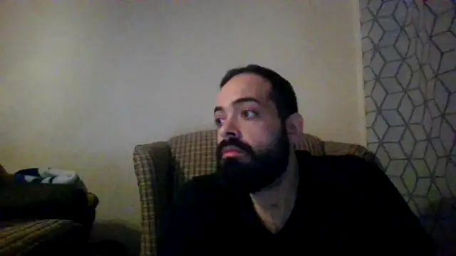 Snapshot of guccititi chatting on November 14, 1:59 am guccititi online show from November 14, 1:59 am