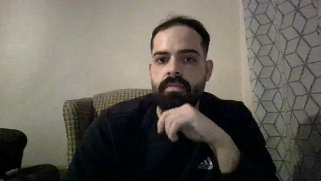 guccititi online show from March 7, 2:30 am