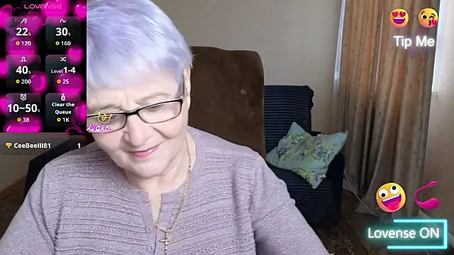 Snapshot of Sandra_Snowflake chatting on March 17, 4:06 am Sandra Snowflake online show from March 17, 4:06 am