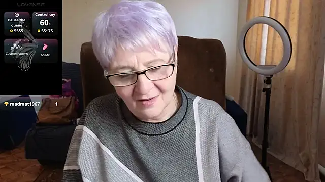 Snapshot of Sandra_Snowflake chatting on March 23, 4:16 am Sandra Snowflake online show from March 23, 4:16 am