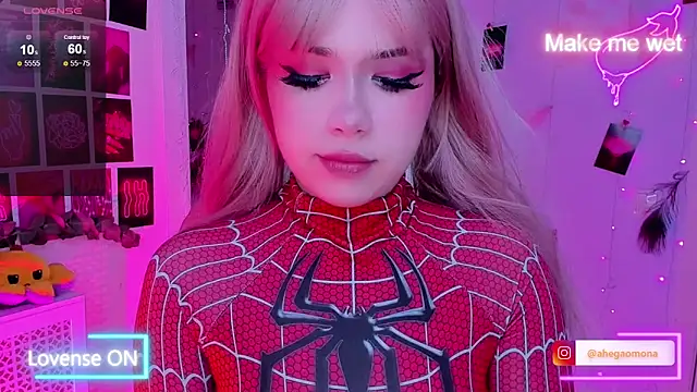 Sparkle Mona online show from March 2, 2:30 am