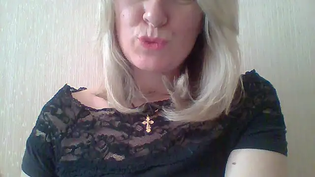 Mary888x online show from December 18, 9:37 am