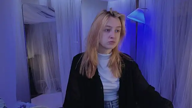 aishiro online show from November 25, 5:29 am