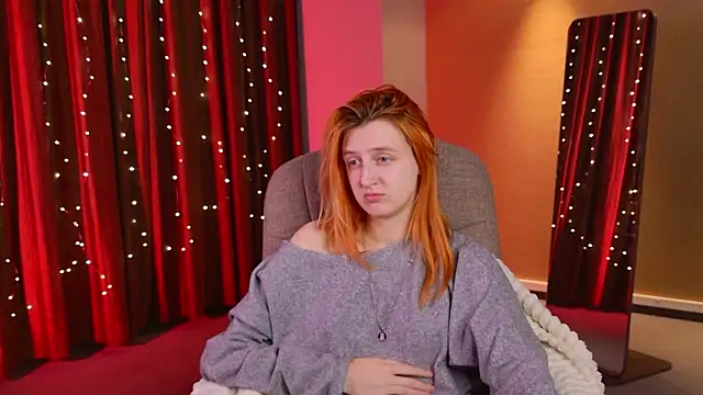 Snapshot of aishiro chatting on February 4, 2:01 pm aishiro online show from February 4, 2:01 pm