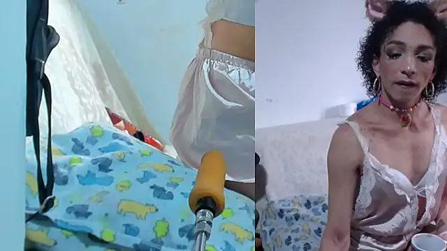 afroditacute15 online show from January 15, 6:00 pm