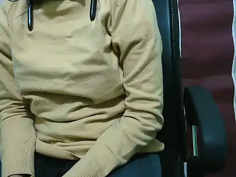 PreetyKitten online show from January 11, 4:23 pm