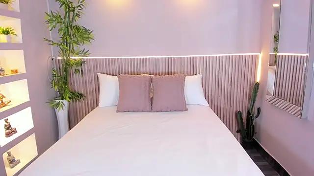 Snapshot of GeorginaReyes chatting on March 14, 10:48 pm GeorginaReyes online show from March 14, 10:48 pm