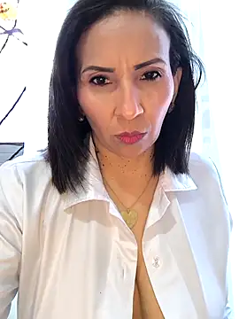 Mrsvictoriaaa online show from October 29, 7:37 pm