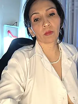Mrsvictoriaaa online show from July 30, 6:18 pm