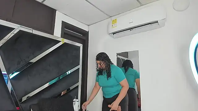 Rubyxht online show from November 25, 12:38 pm