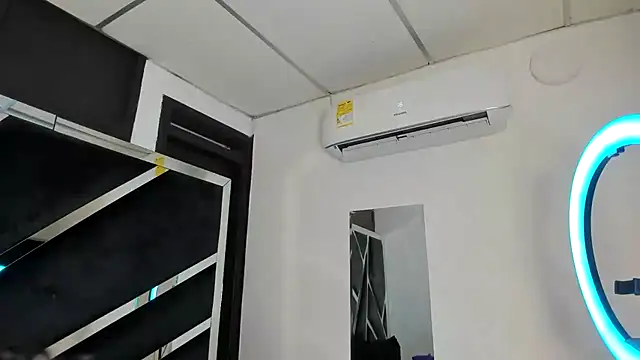 Rubyxht online show from January 18, 12:42 pm