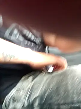 Snapshot of Iuver chatting on January 14, 6:02 pm Iuver online show from January 14, 6:02 pm