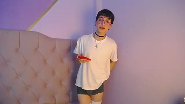 Damiian21  online show from March 8, 2:08 pm