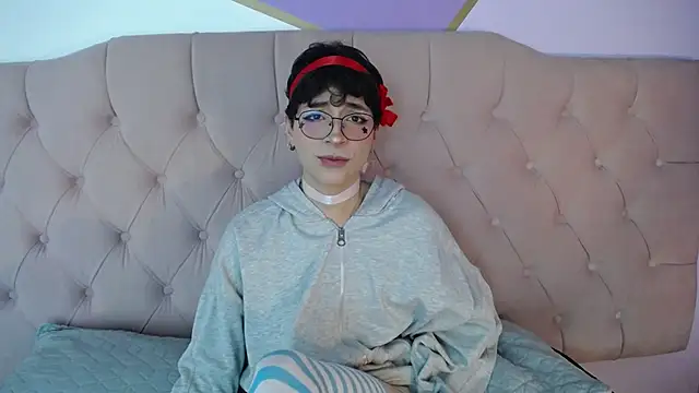 Damiian21  online show from March 19, 1:51 pm