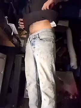 QueenM3 online show from February 16, 8:54 am