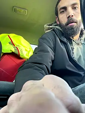 QueenM3 online show from October 27, 3:05 pm