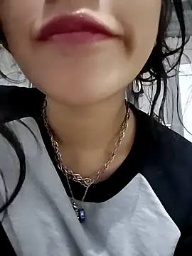 ElaRuil69 online show from November 5, 2:44 am