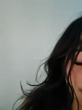 Snapshot of ElaRuil69 chatting on July 12, 3:19 am ElaRuil69 online show from July 12, 3:19 am