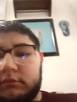 Snapshot of Bigdaddy-Marc chatting on February 18, 8:05 am Bigdaddy-Marc online show from February 18, 8:05 am