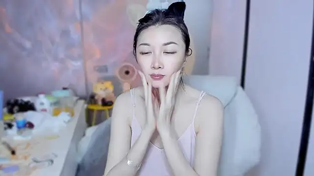 Snapshot of A_dabo chatting on March 15, 3:07 pm A dabo online show from March 15, 3:07 pm