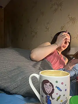 Naughtbaby 2025 online show from May 31, 2:42 am