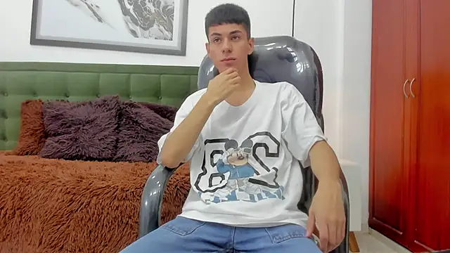 Johann sex online show from January 14, 5:29 pm