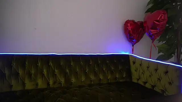 PaigePrado online show from March 8, 4:17 pm