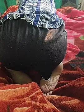 Snapshot of HorNy_Bro_Sis chatting on December 19, 10:44 am HorNy Bro Sis online show from December 19, 10:44 am