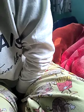 Snapshot of HorNy_Bro_Sis chatting on February 1, 7:18 am HorNy Bro Sis online show from February 1, 7:18 am