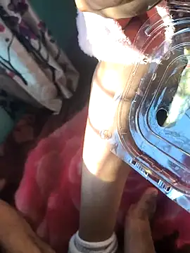 Snapshot of HorNy_Bro_Sis chatting on February 4, 10:21 am HorNy Bro Sis online show from February 4, 10:21 am