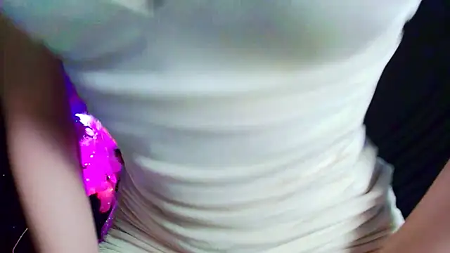 Snapshot of Misa_Rose chatting on April 7, 8:53 pm Misa Rose online show from April 7, 8:53 pm