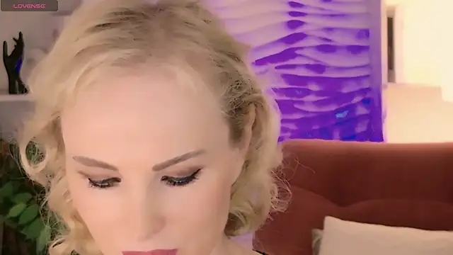 Sandra Kind online show from June 7, 5:11 am