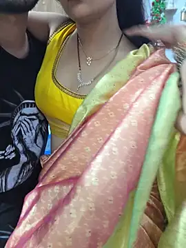 RealcoupleP online show from June 2, 4:42 pm