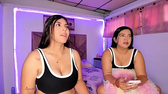 Cristal Smith20 online show from February 21, 1:45 pm