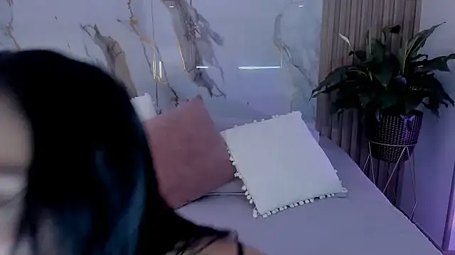 miss martiina online show from October 26, 10:04 pm