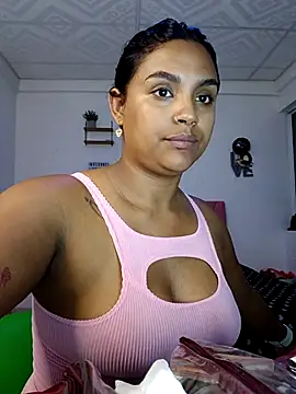 victoria roussee online show from October 23, 9:52 am