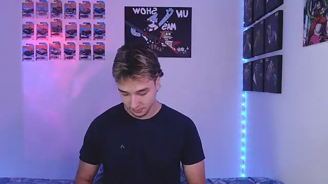 Snapshot of jack_walker190 chatting on November 17, 7:47 am jack walker190 online show from November 17, 7:47 am