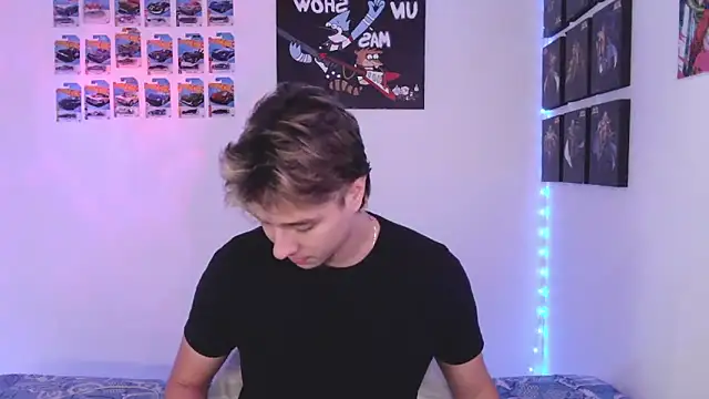 Snapshot of jack_walker190 chatting on November 25, 4:29 pm jack walker190 online show from November 25, 4:29 pm