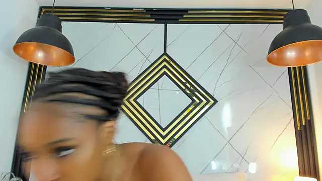 EmilyDiaaz online show from October 19, 12:28 pm